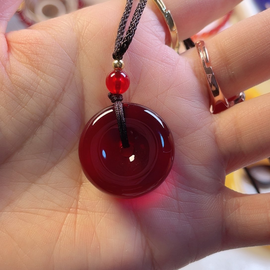 琥珀颈饰未镶嵌项链