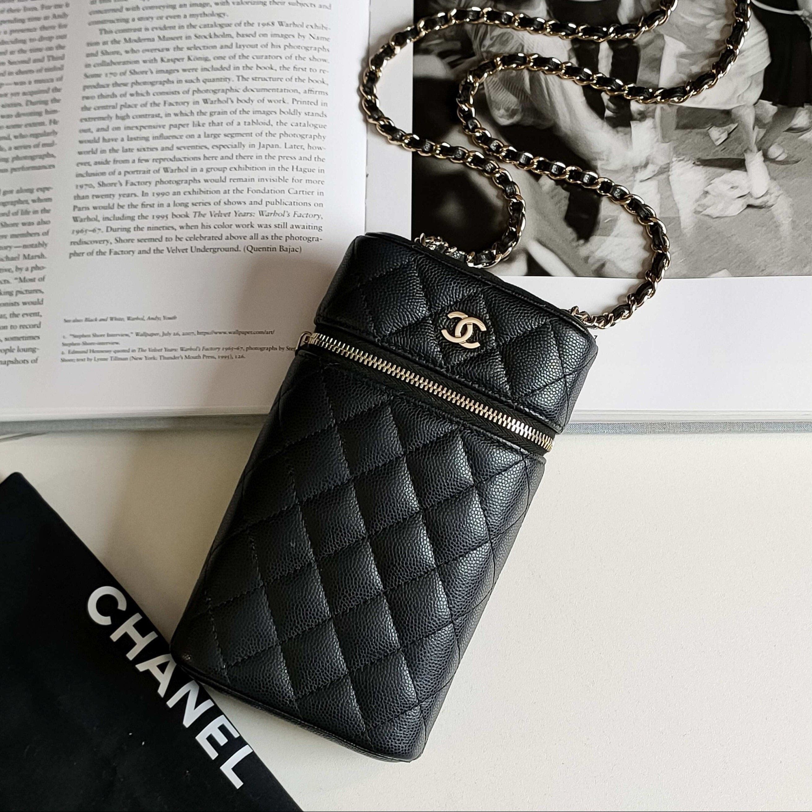 95新 Chanel/香奈儿 Azul-21p黑金荔枝皮斜挎烟盒手机包/38271