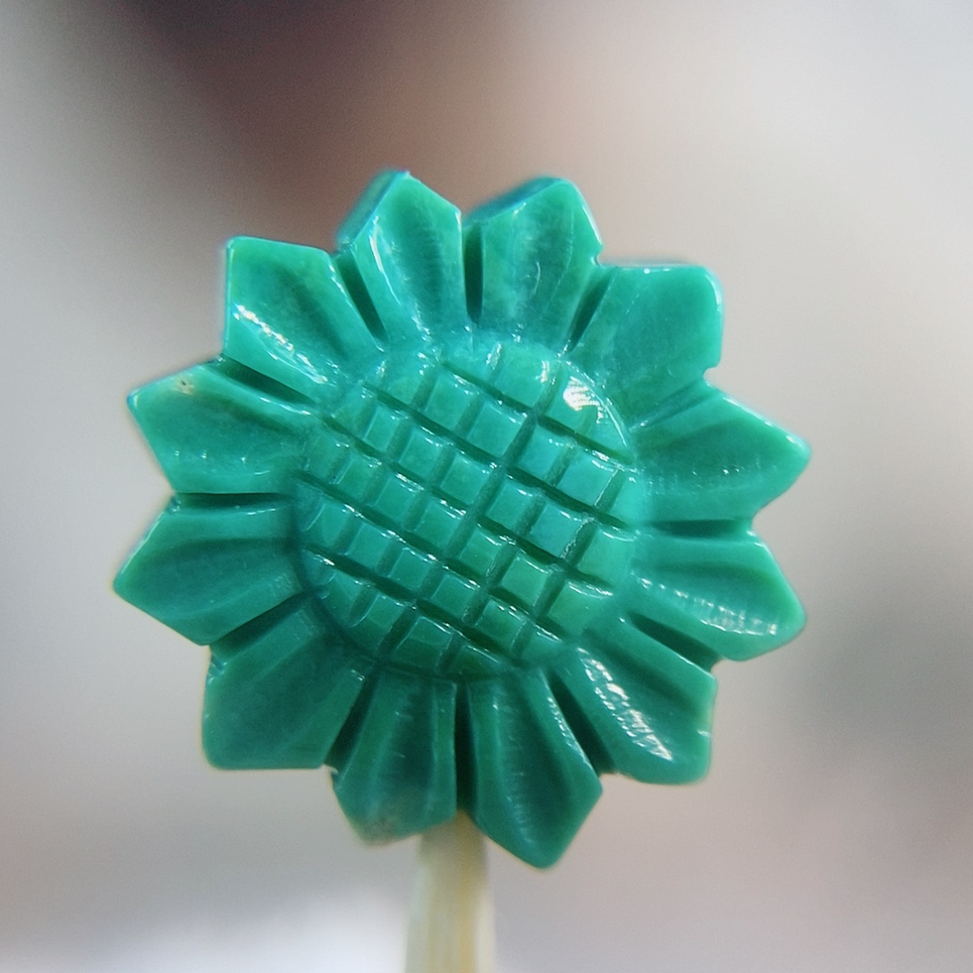 未镶嵌绿松石珠宝奇石