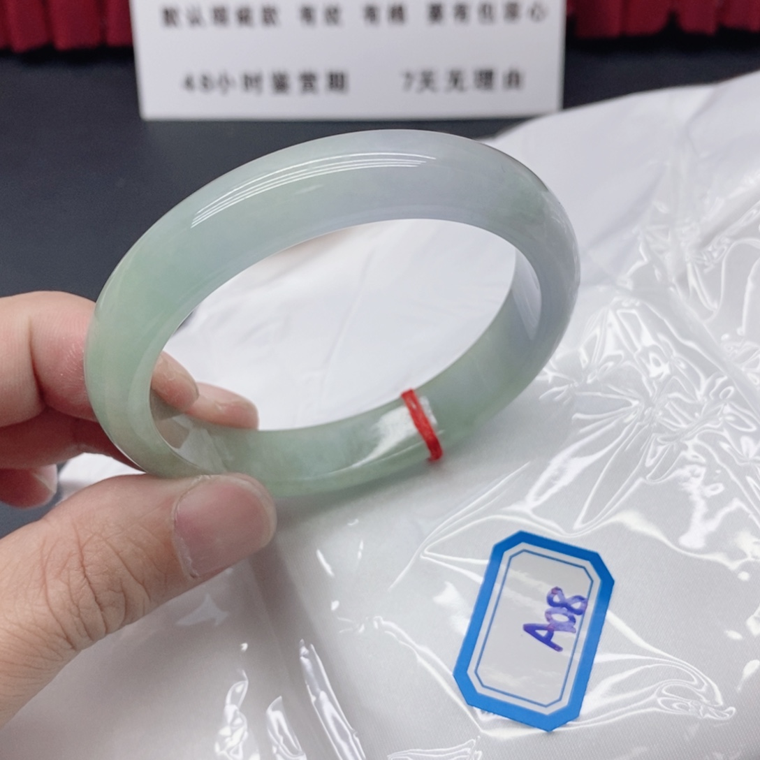 汪***槽硅化玉未镶嵌手镯翡手镯A08