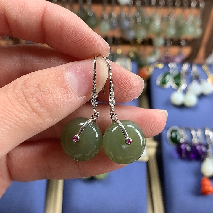 和田玉耳饰银S925镶嵌平安扣15*7+左右