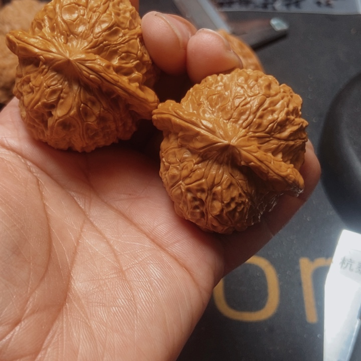 文玩核桃吊坠文玩53