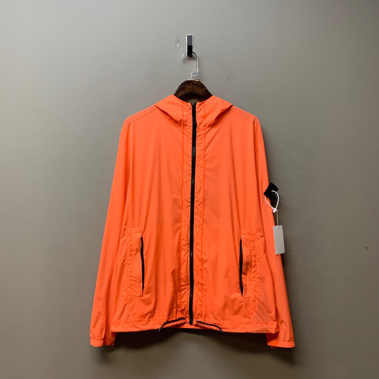 Stone island 石头岛/03264/橘色防风连帽冲锋衣 XL码