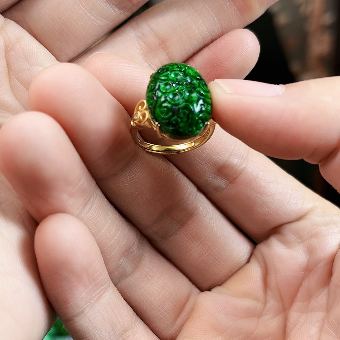翡翠戒指银S925镶嵌戒指
