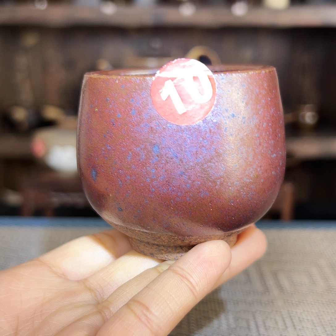 纯手工制作的紫金色龙蛋杯