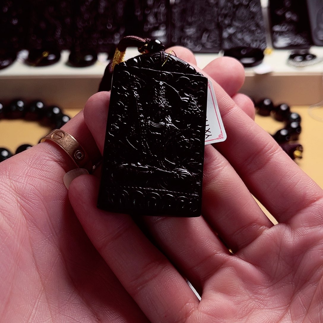 吾***屋天然缅料a货 钢琴黑挂件1214