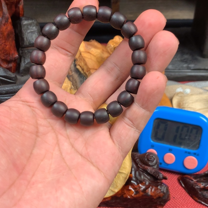 檀香紫檀（小叶紫檀）涵*