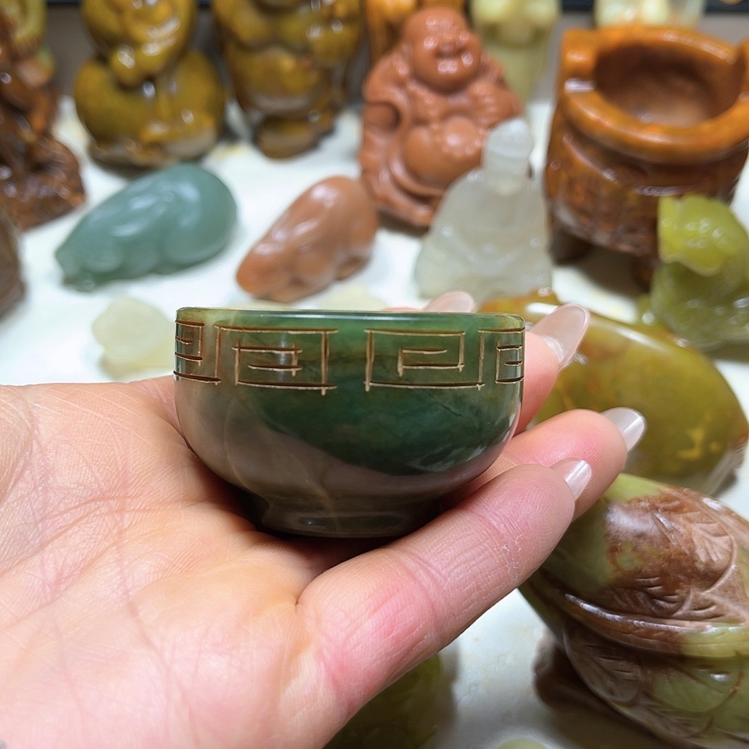 白玉菩提吊坠白玉菩提吊坠