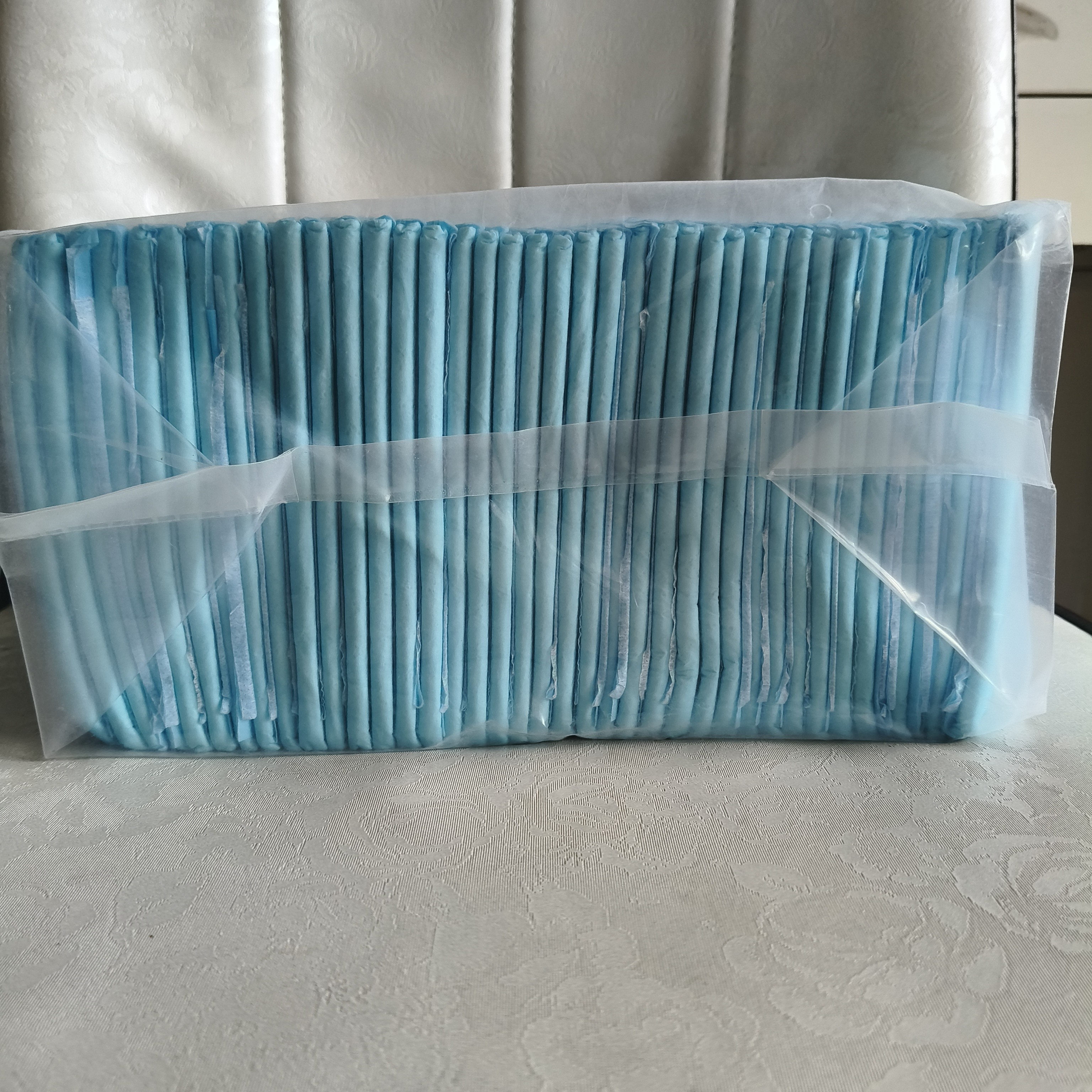 宠物专用加厚吸水除臭尿垫猫狗通用，60*60