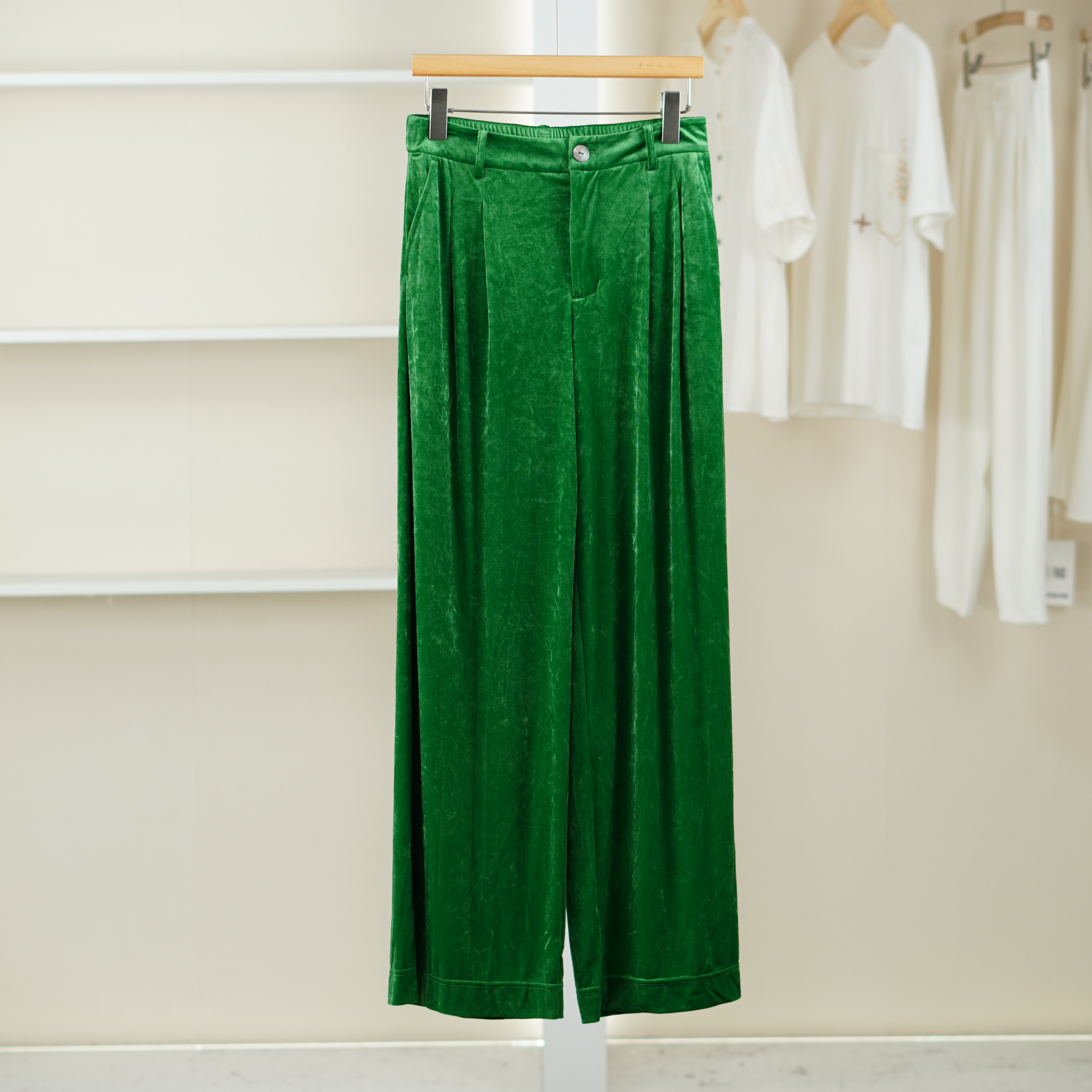 麦迪尚品【奢M】5101748 春秋时尚丝绒直筒阔腿长裤品牌女装