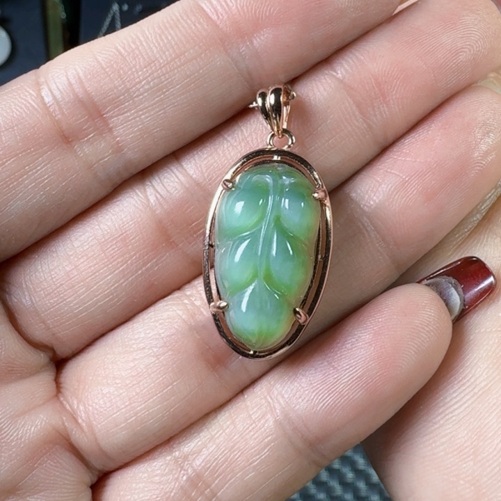 和田玉（碧玉）颈饰银S925镶嵌