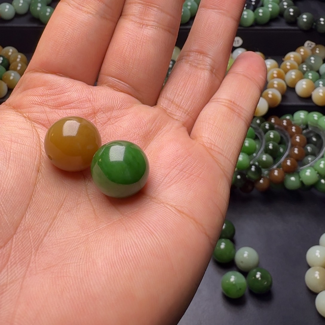 小***叉和田玉未镶嵌挂件