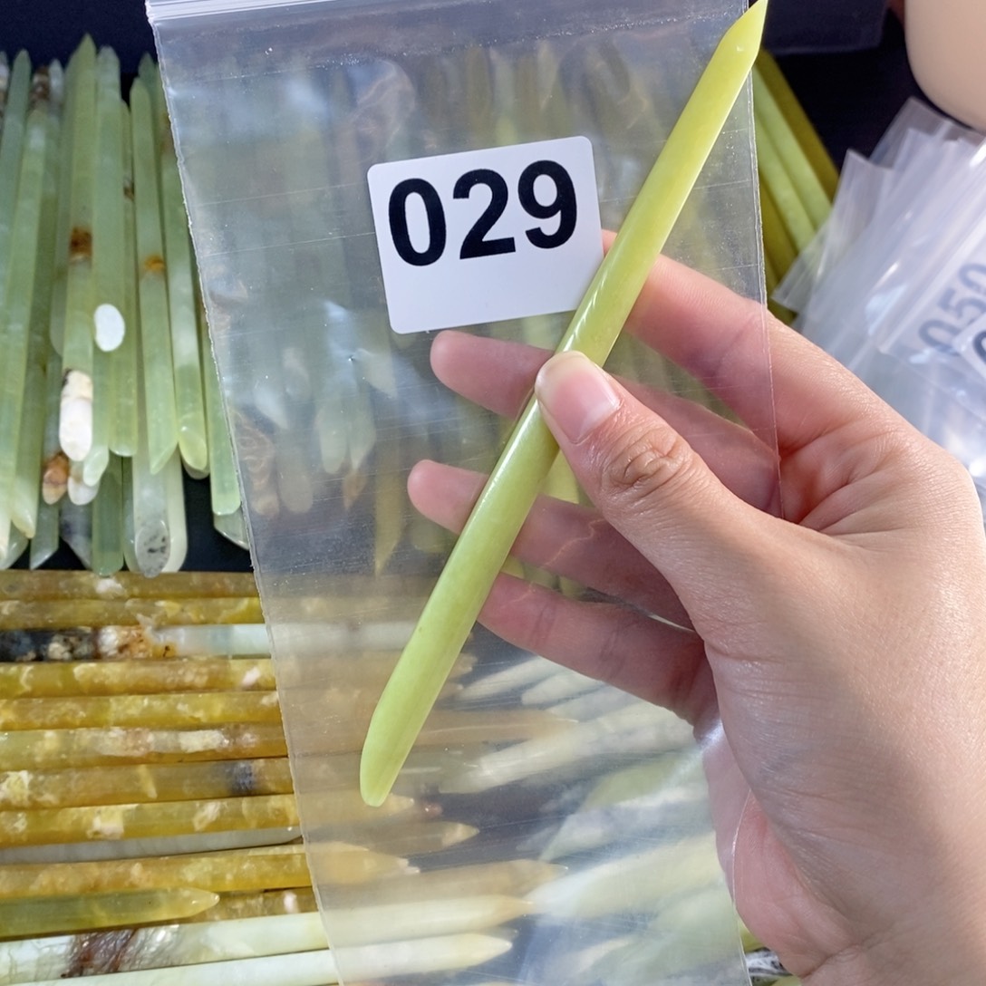 未镶嵌蛇纹石玉发簪