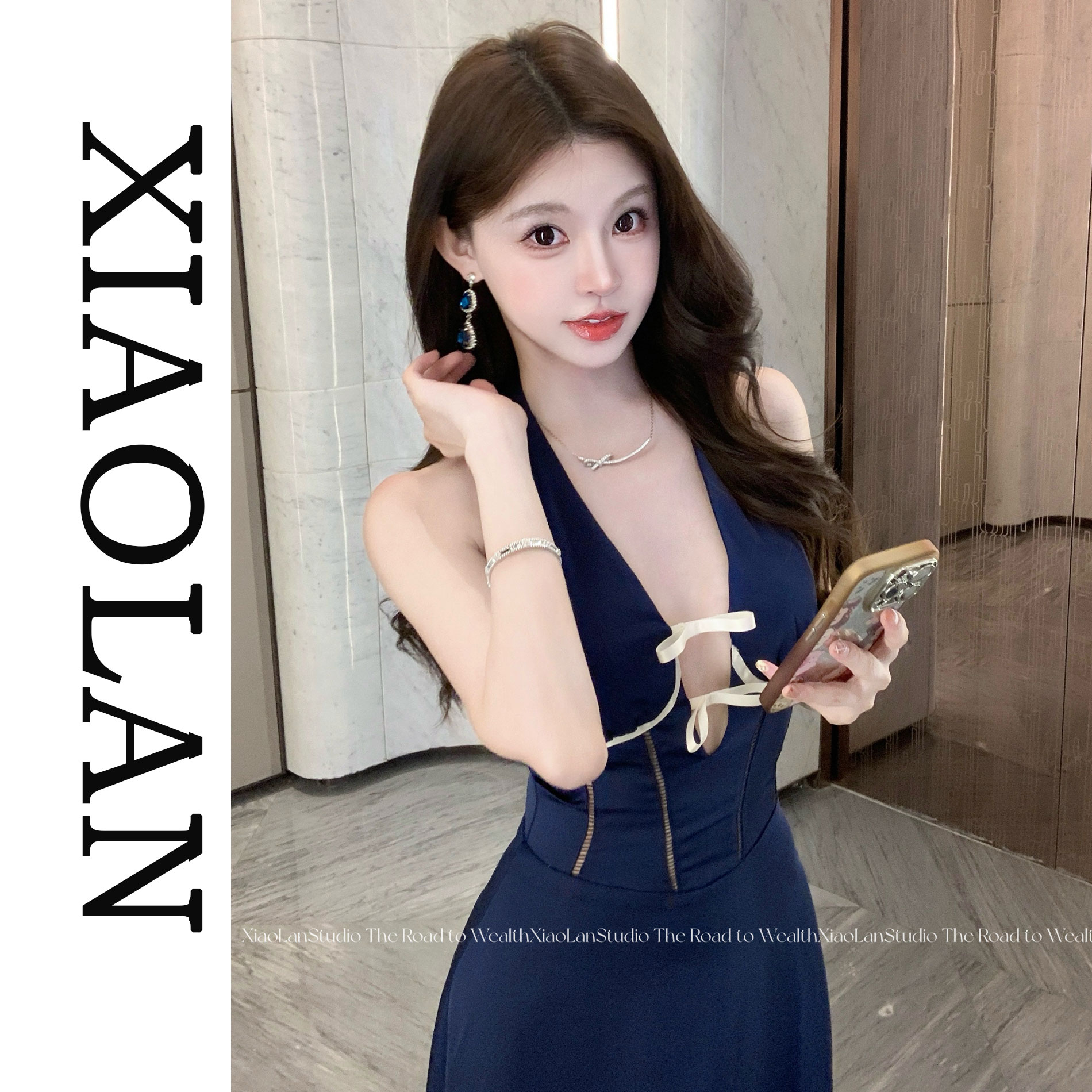 小岚同学「暮色蓝灵」显瘦气质时尚性感修身夏季小众法式设计连衣裙