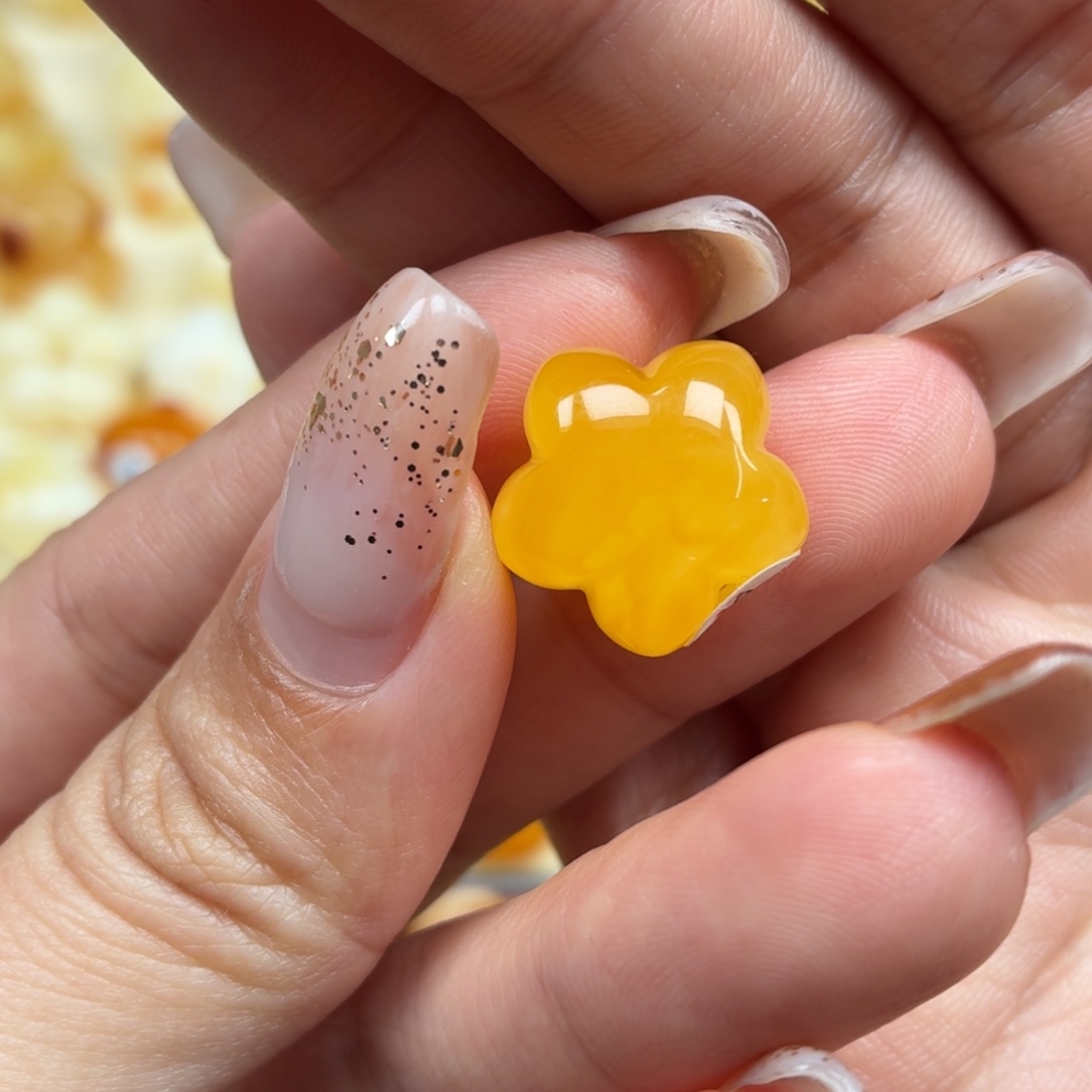 琥珀未镶嵌裸石蜜蜡