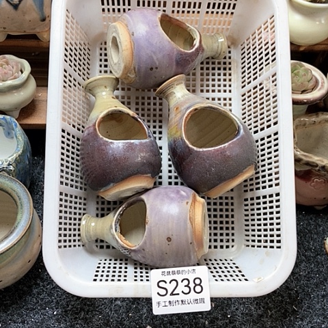 紫砂花盆238微瑕品口径3厘米左右的