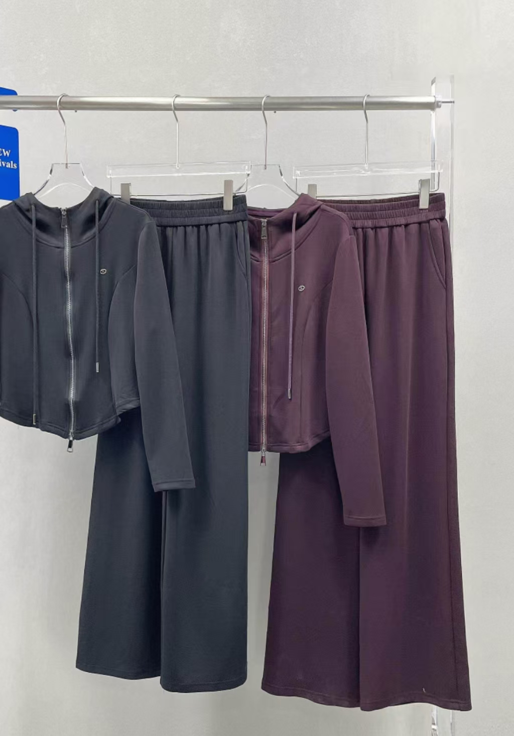 【现5027号 杏色套装】姐妹服饰5店