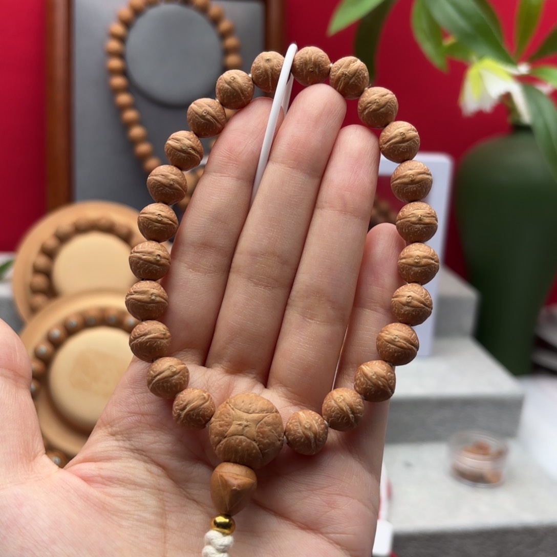 凤眼菩提手串10.5左右实心手串