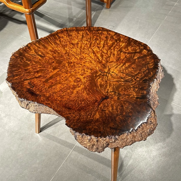 金丝楠葡萄瘤子随形茶桌