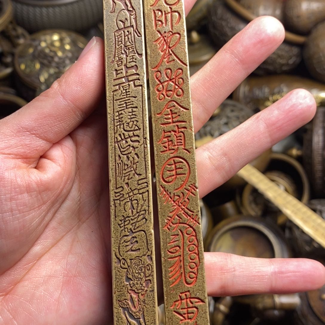 精美铜器做工精良