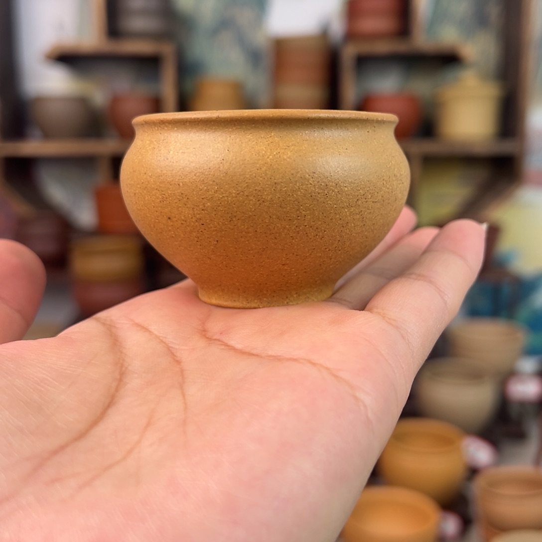 紫砂茶杯拙器甄选，纯原本矿。