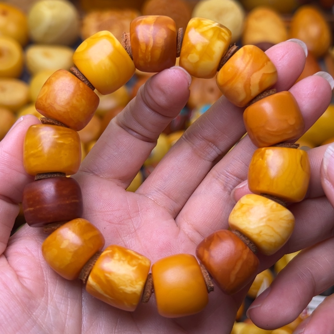 用***8蜜蜡未镶嵌珠宝奇石