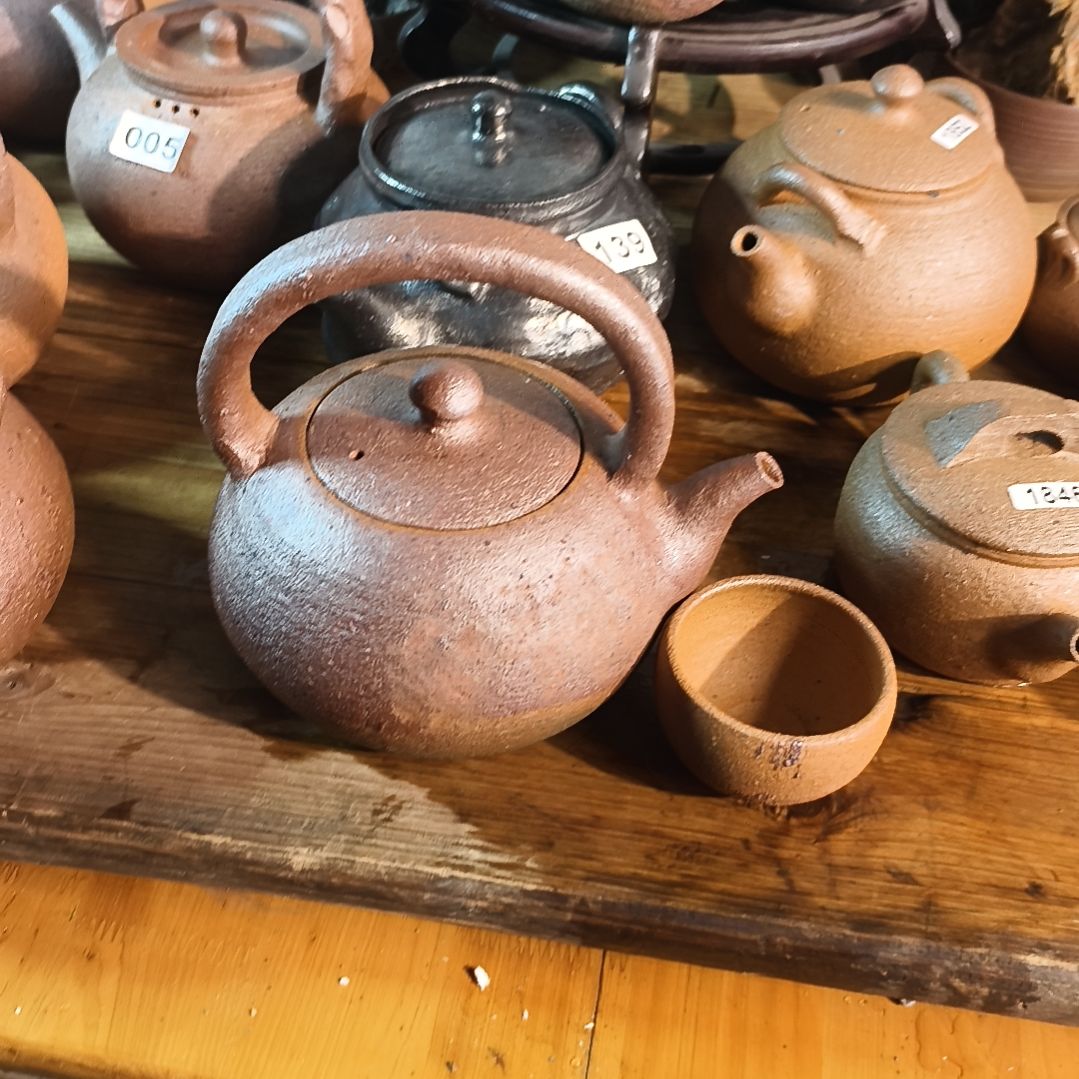 小***样泥塑荥经黑砂茶器鑫山烧