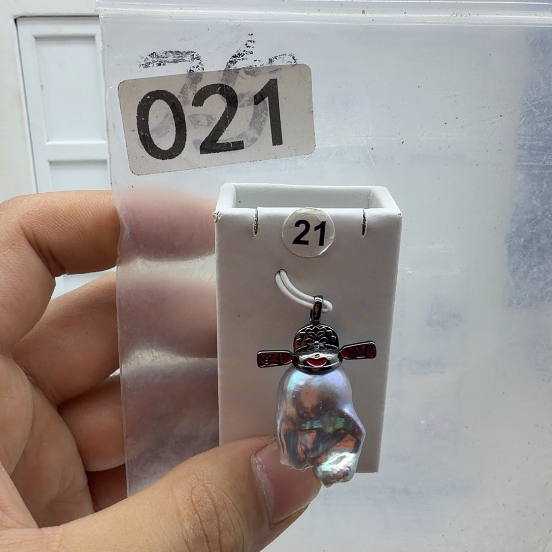 淡水珍珠颈饰合金