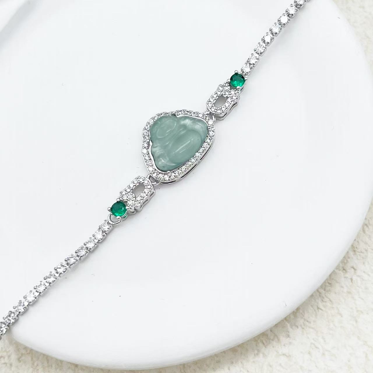 天然翡翠佛公时尚轻奢手链（尺寸10*13.5*6mm）～AXW4013