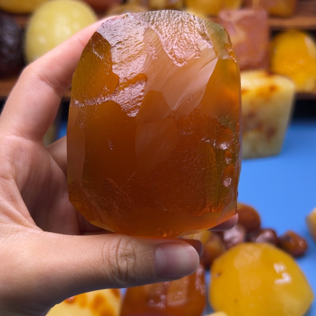 ****年定制琥珀未镶嵌琥珀蜜蜡