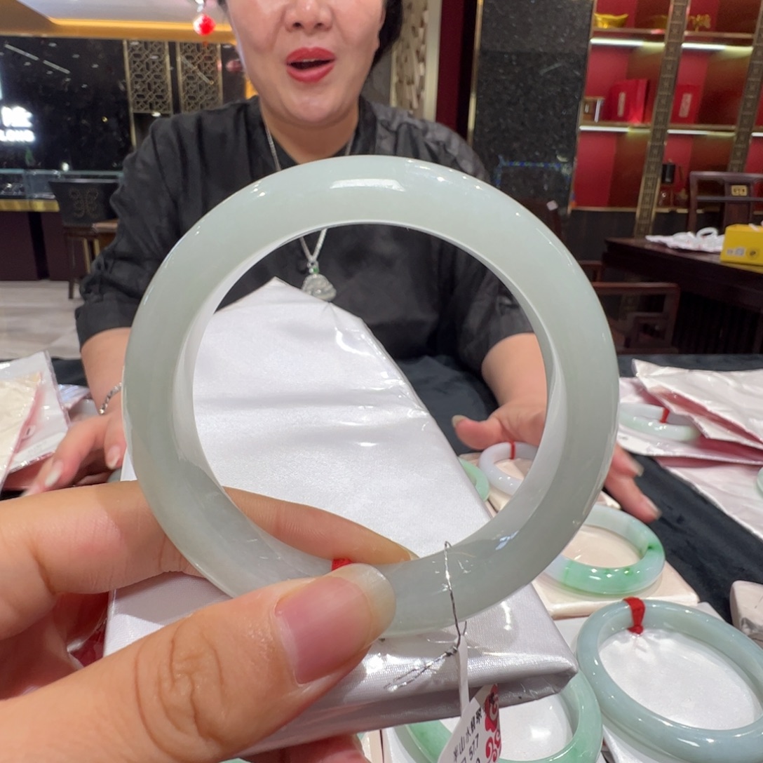 未镶嵌手镯翡翠葡萄肉57.7