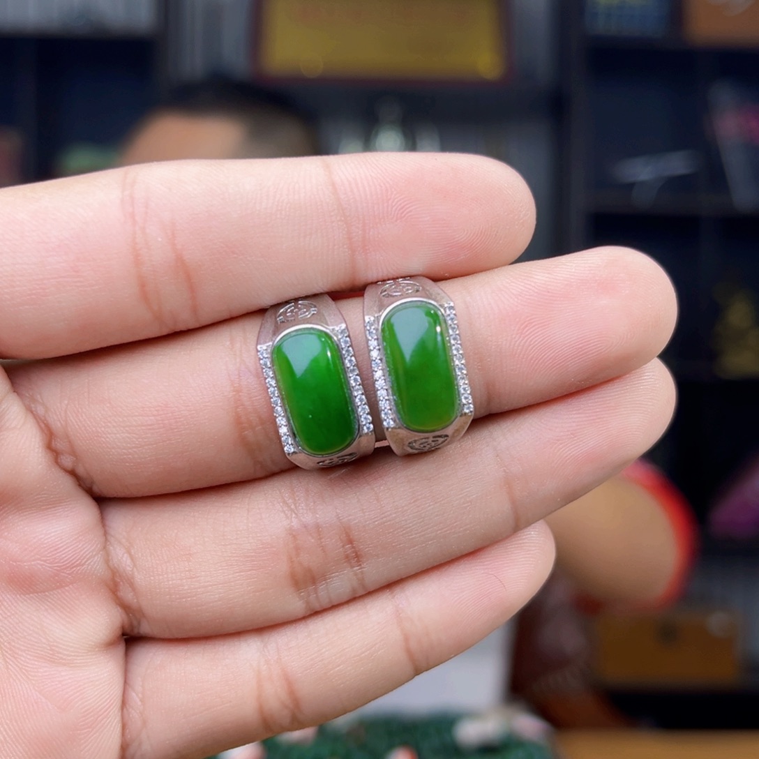 和田玉未镶嵌手串多样性发其一