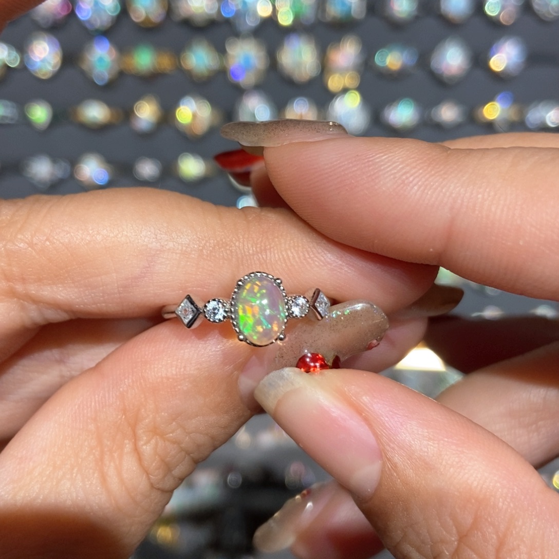 欧泊银S925镶嵌欧泊戒指