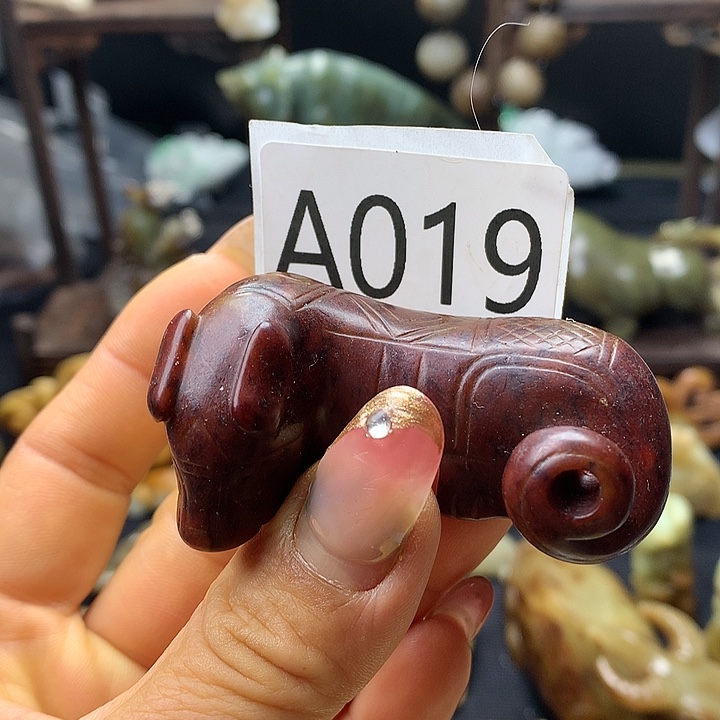 和田玉未镶嵌车挂