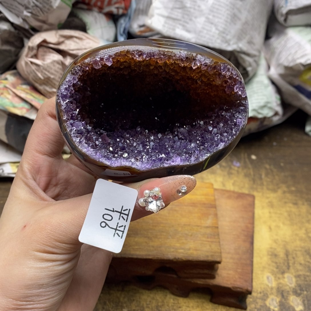 紫晶乌拉圭未镶嵌
