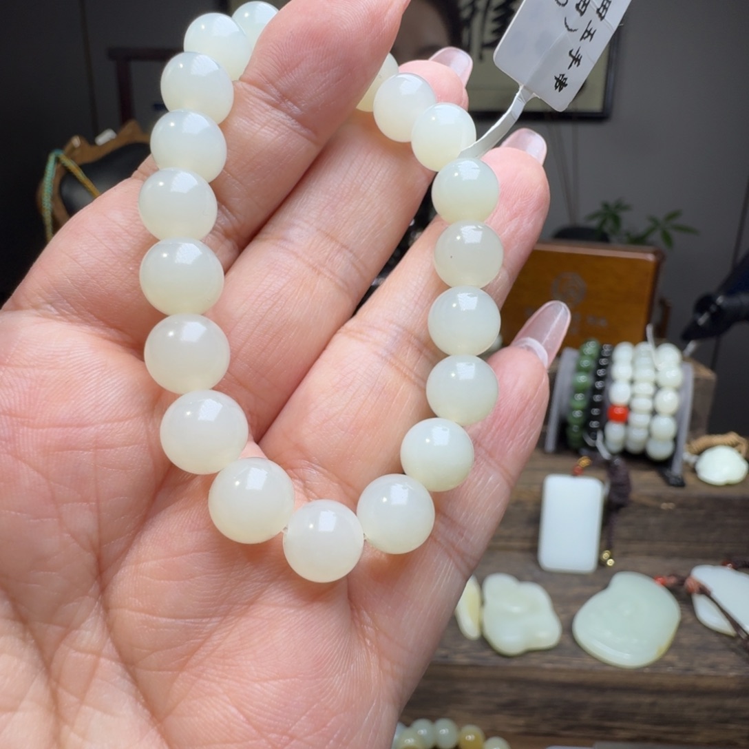 和田玉手串未镶嵌海*