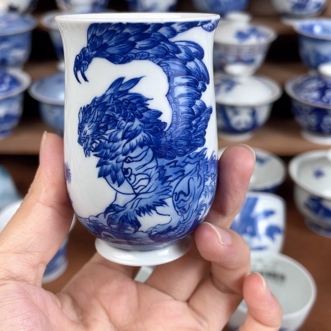 景德镇纯手工手绘瓷微瑕价