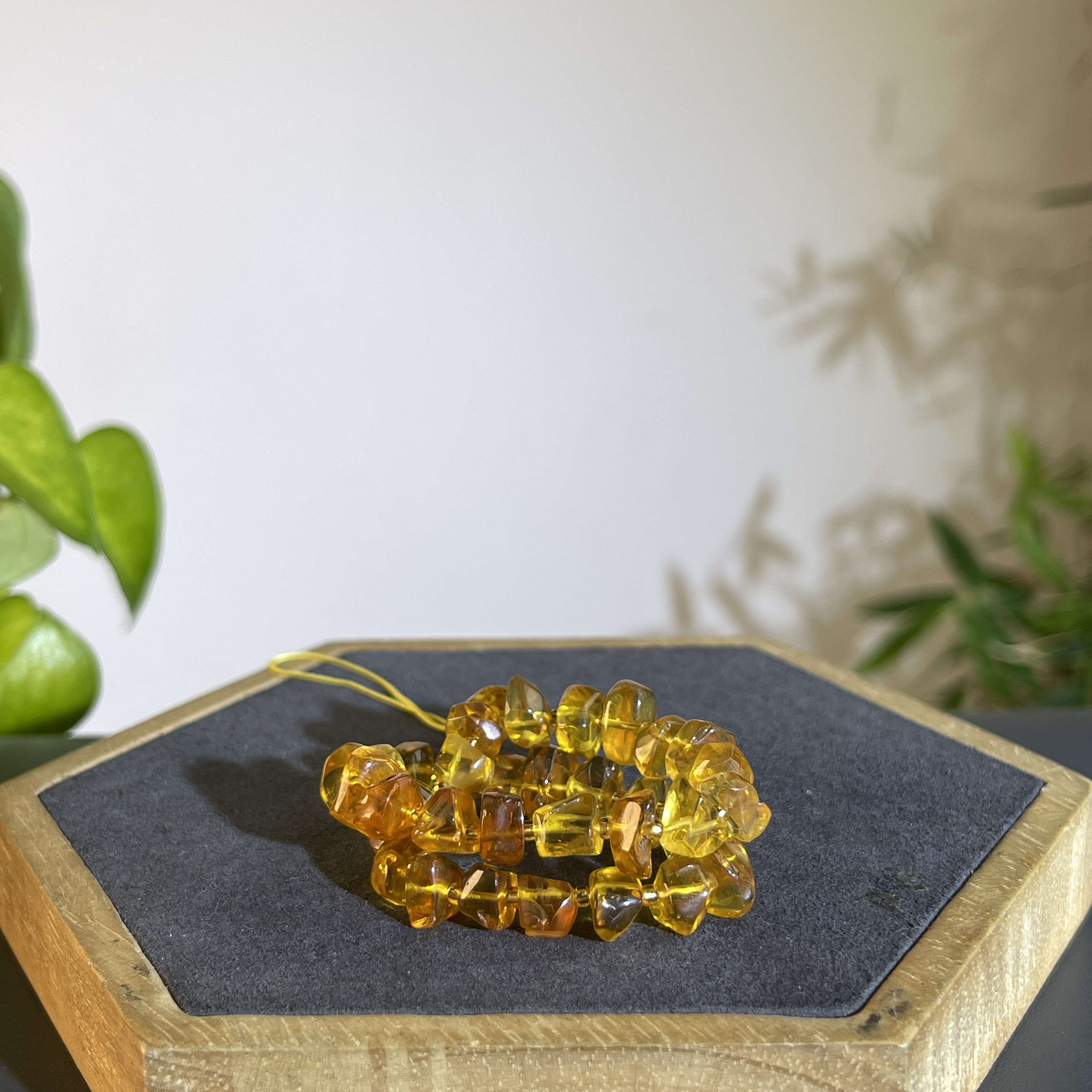 JXW17-07 琥珀-珠串