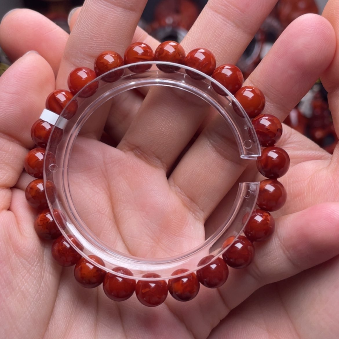 【闪购商品】未镶嵌8.6m牛血红火焰纹手串南红玛瑙