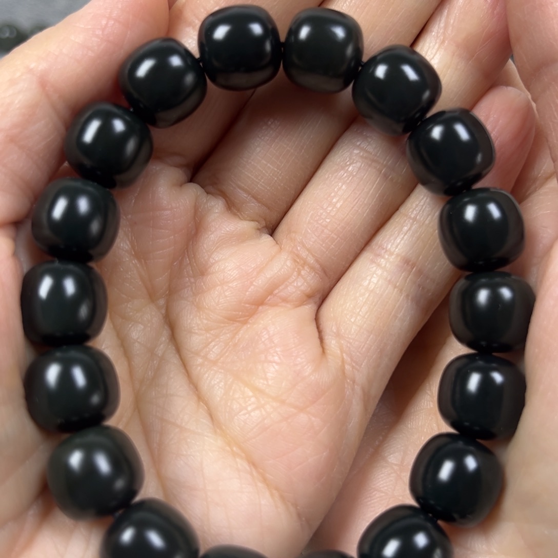 和田玉手链未镶嵌卡12老形珠珠宝级