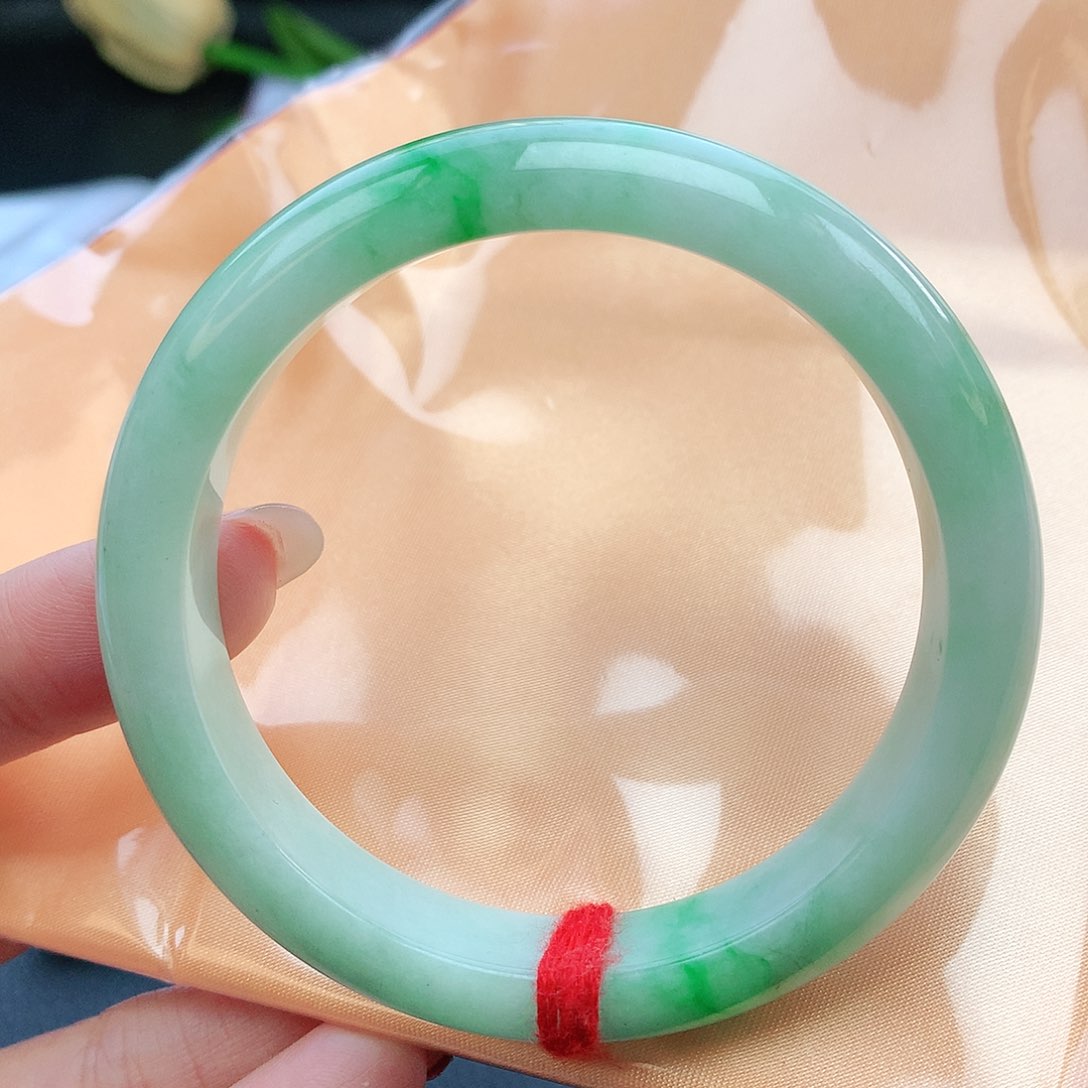 翡翠手镯未镶嵌57圈口882126