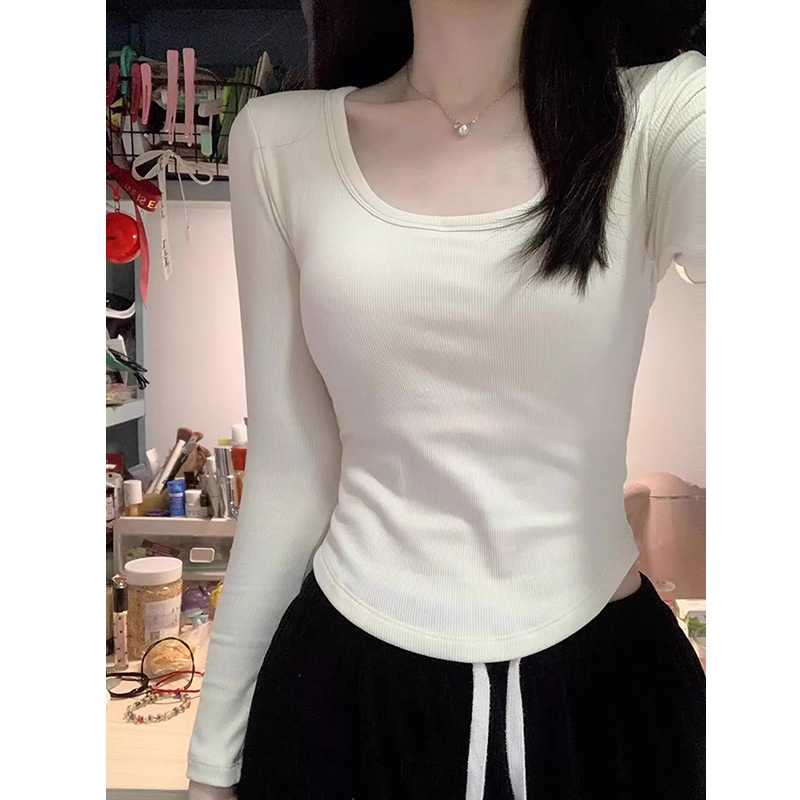 杏色德绒方领长袖T恤女秋冬内搭短款打底衫辣妹修身显瘦短款低领