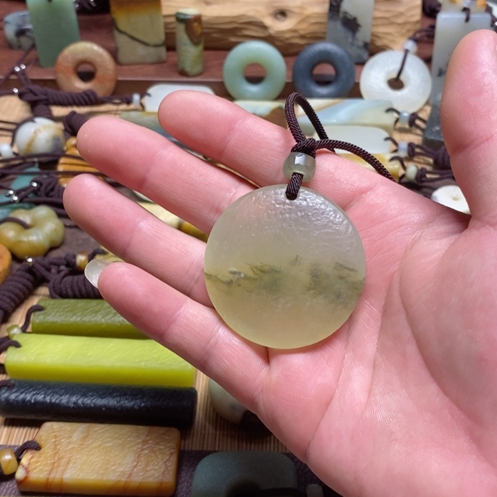 蛇纹石玉手链未镶嵌屋****菲