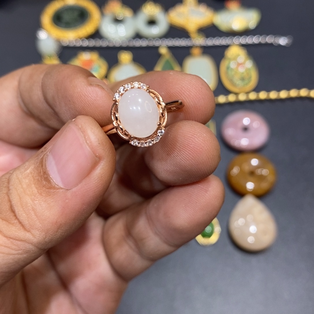 和田玉戒指银S925镀金镶嵌