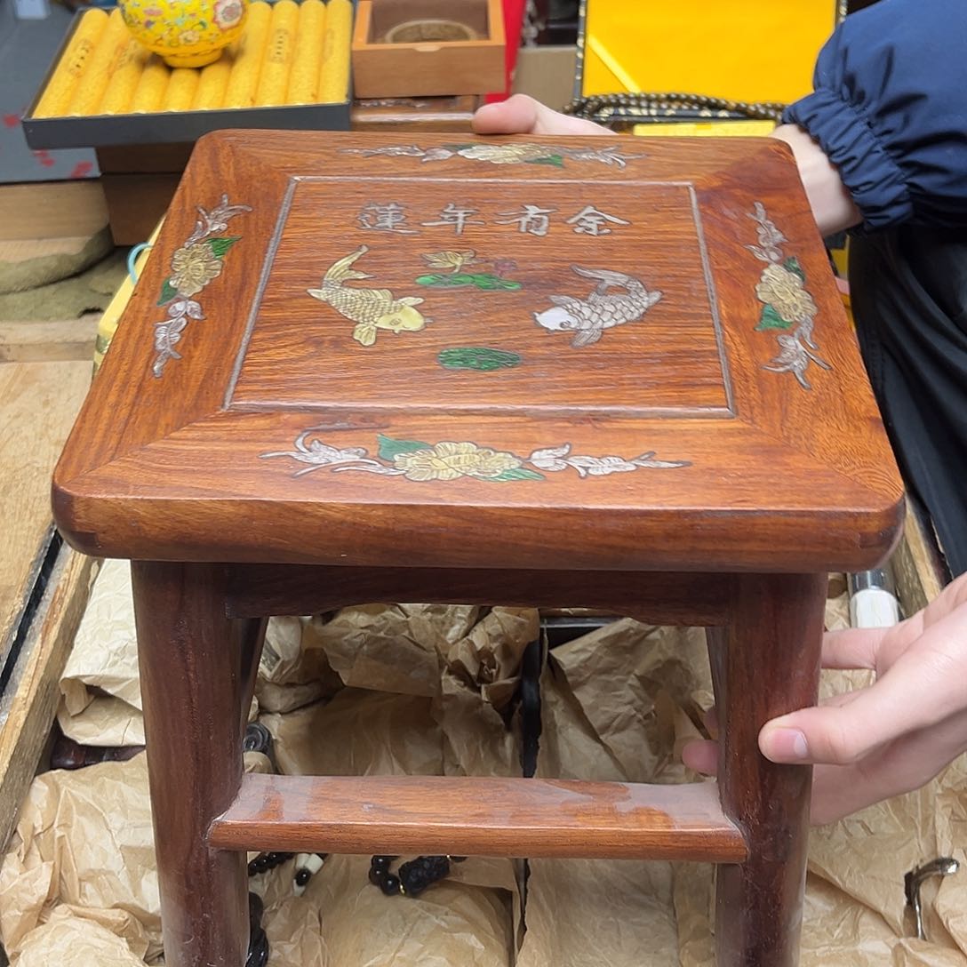 大叶紫檀（黑酸枝木类）