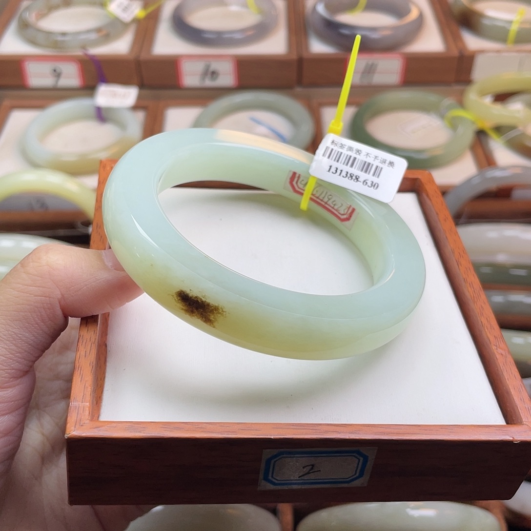 【闪购商品】未镶嵌手镯和田玉58 59