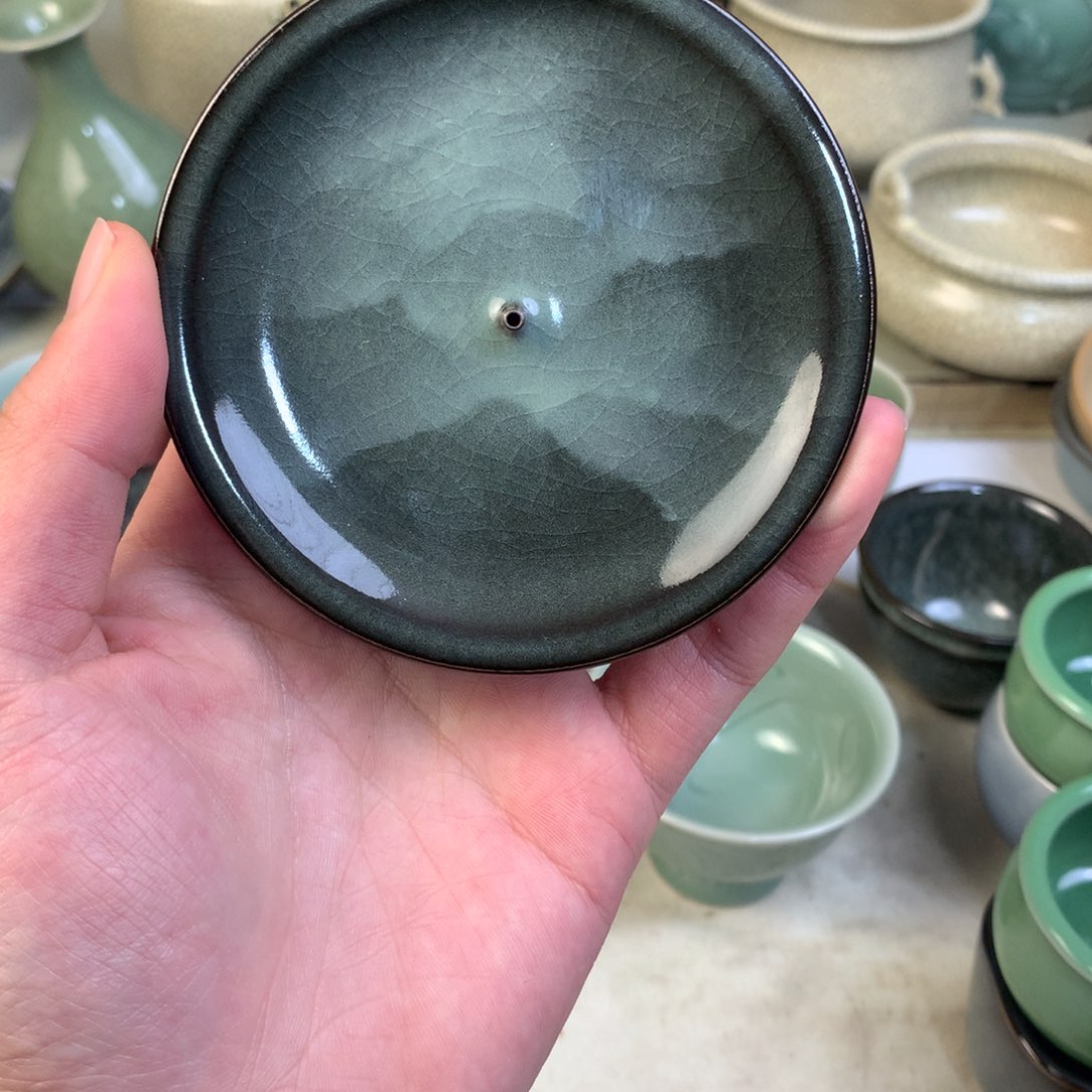 杯?**?龙泉青瓷龙泉路上的