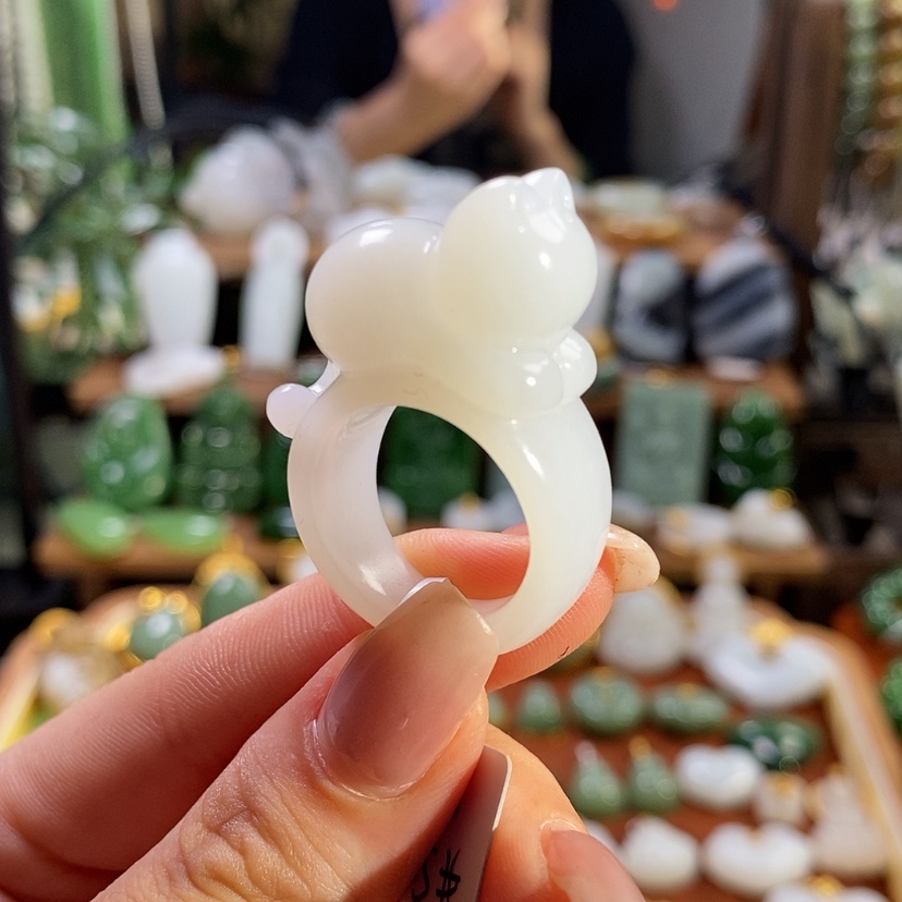 【闪购商品】和田玉未镶嵌吊坠(不含链)?戒指18