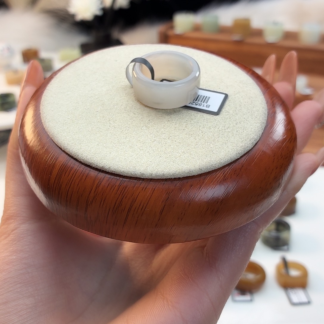 和田玉未镶嵌戒指冰紫圆切17.17j143