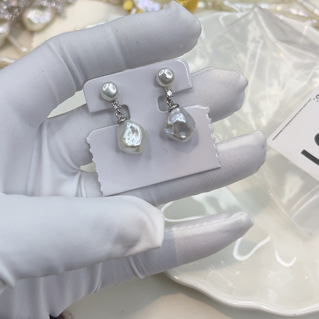 淡水珍珠耳饰合金